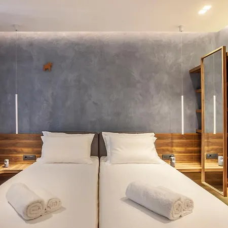 Violin Glam By Binobi!